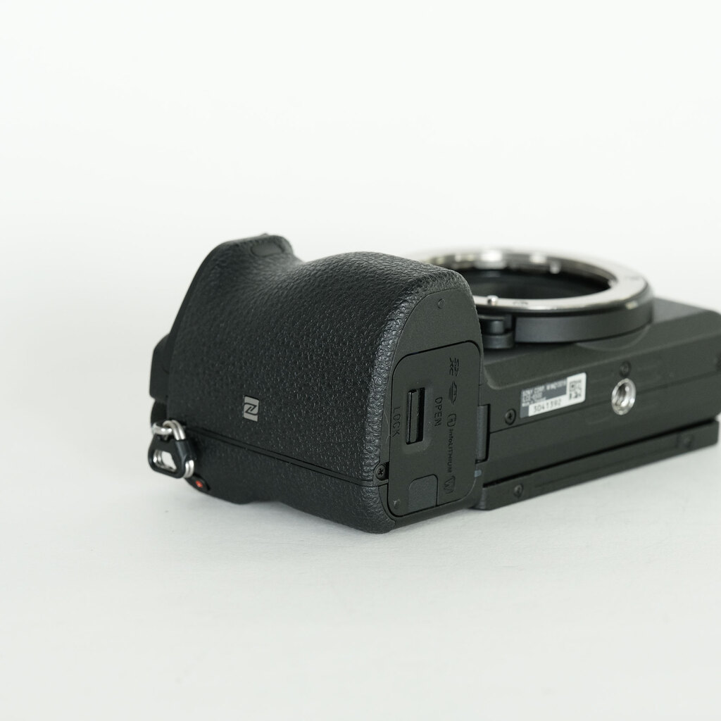 SONY α6500（ILCE-6500）