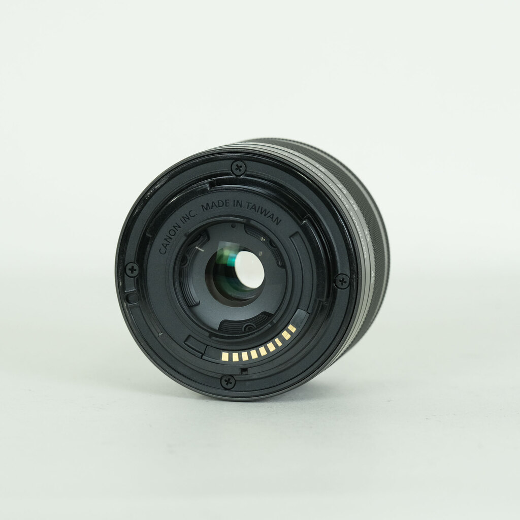 Canon EF-M15-45mm F3.5-6.3 IS STM