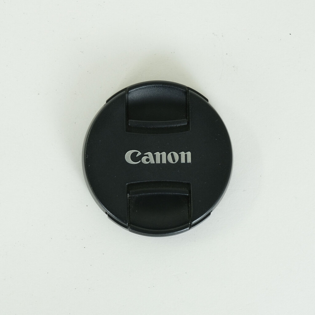 Canon EF-S18-55mm F4-5.6 IS STM