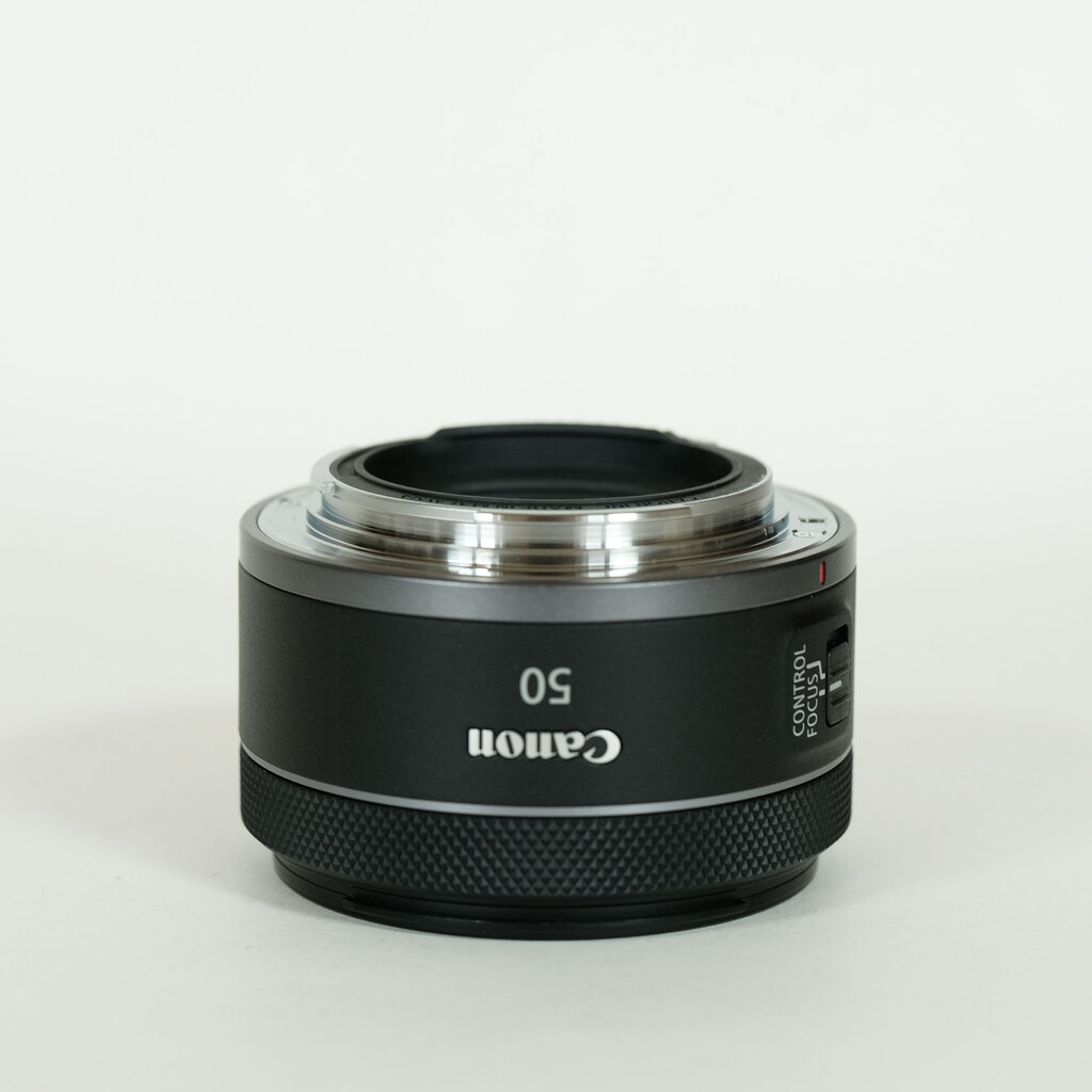 Canon RF50mm F1.8 STM