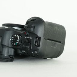 Canon EOS R6 Mark II Canon EOS R6 Mark II