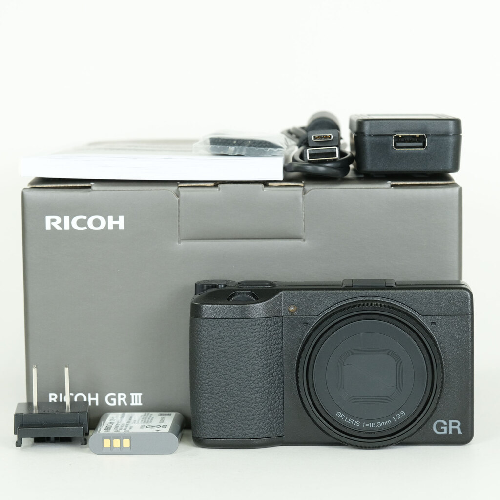 RICOH GR III RICOH GR III