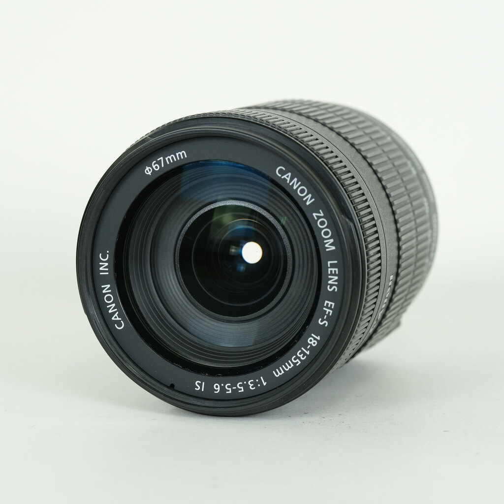 Canon EF-S18-135mm F3.5-5.6 IS Canon EF-S18-135mm F3.5-5.6 IS
