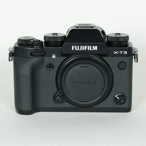 FUJIFILM X-T3 FUJIFILM X-T3