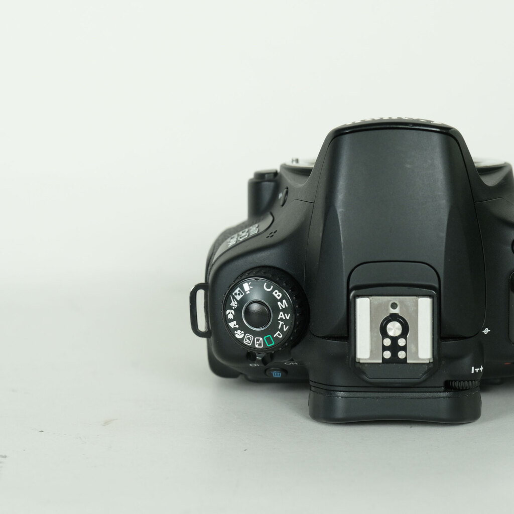 Canon EOS 60D ボディの出品 | ONE SCENE（ワンシーン）