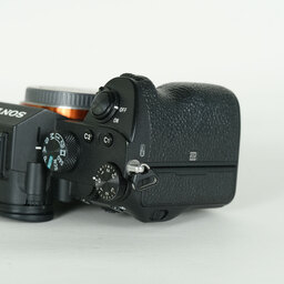 SONY α7 III（ILCE-7M3）