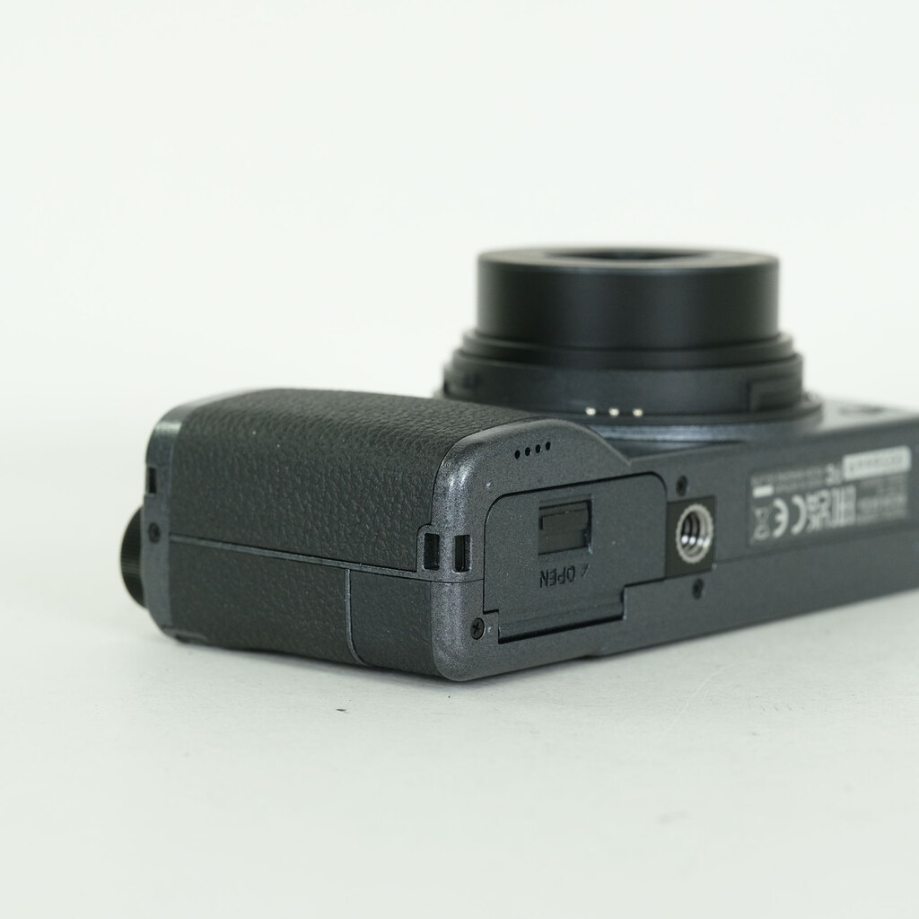 RICOH GR IIIx Urban Edition