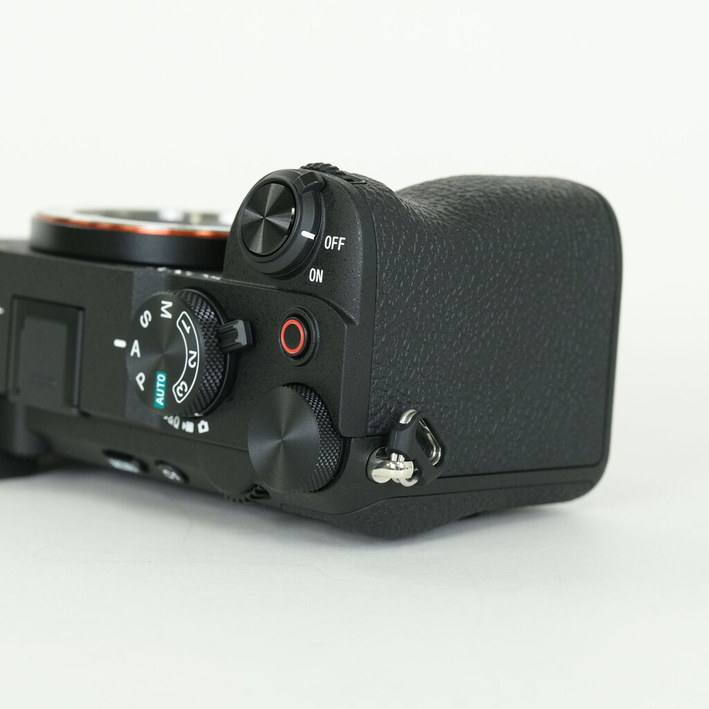 SONY α7C II(ILCE-7CM2) SONY α7C II(ILCE-7CM2)