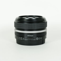 Nikon NIKKOR Z 40mm f/2 Nikon NIKKOR Z 40mm f/2