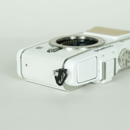 OLYMPUS PEN E-P3 ボディ ホワイト