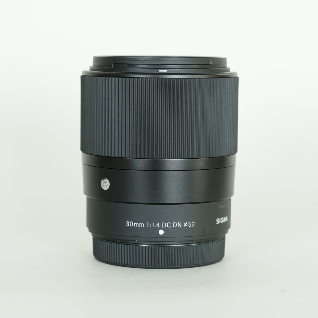 30mm F1.4 DC DN [フジフイルム用] 中古価格比較 - 価格.com