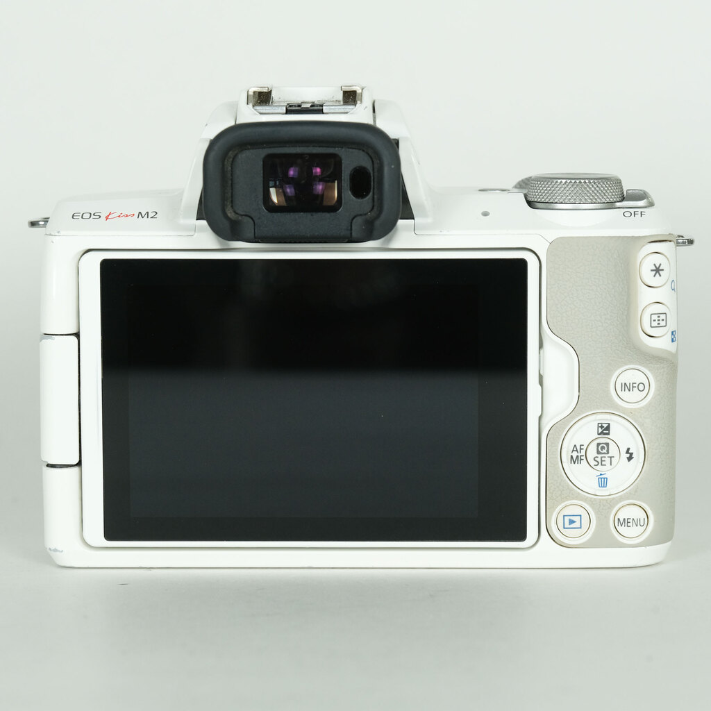 Canon EOS Kiss M2
