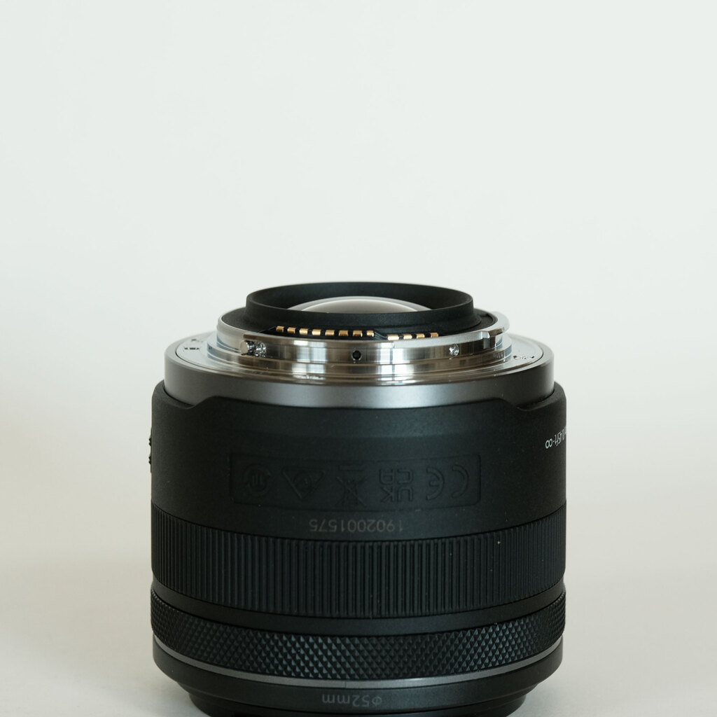Canon RF24mm F1.8 MACRO IS STM