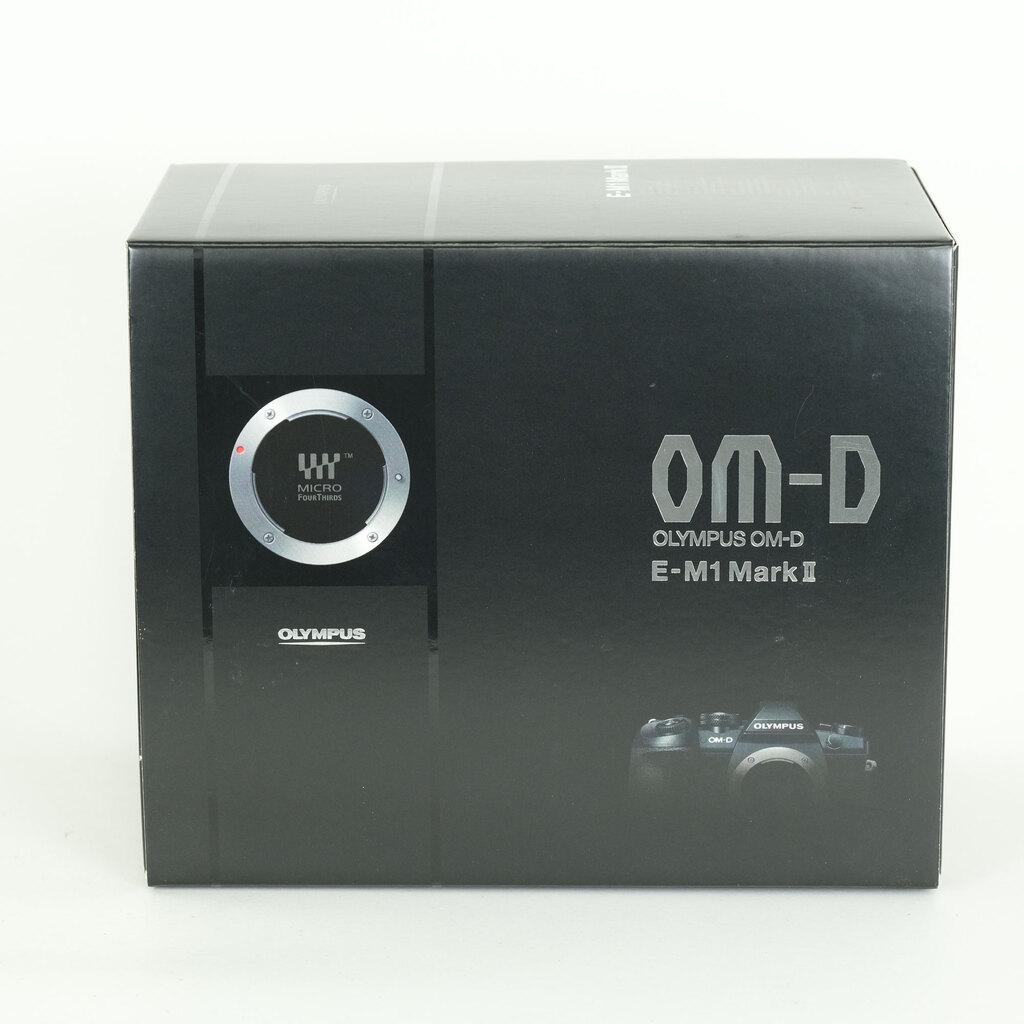 OLYMPUS OM-D E-M1 Mark II
