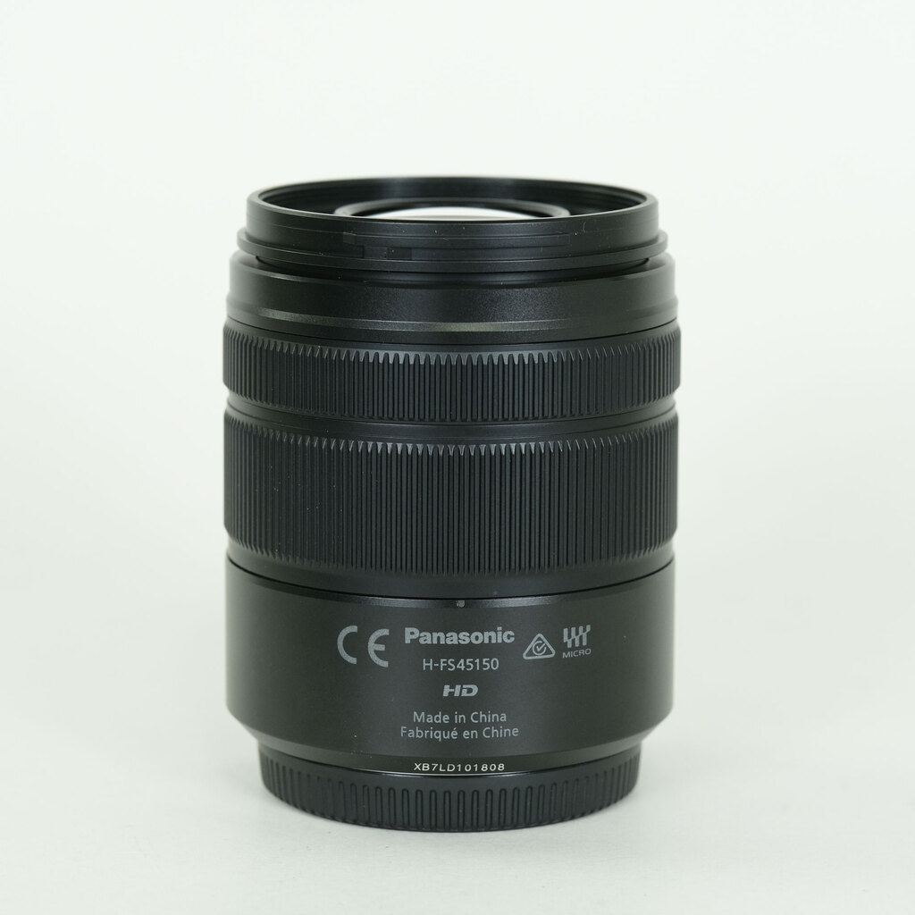 Panasonic LUMIX G VARIO 45-150mm / F4.0-5.6 ASPH. / MEGA O.I.S. Panasonic LUMIX G VARIO 45-150mm / F4.0-5.6 ASPH. / MEGA O.I.S.