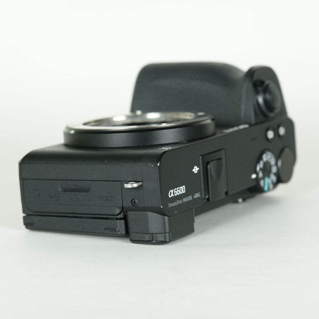 SONY α6600（ILCE-6600）の出品 | ONE SCENE（ワンシーン）