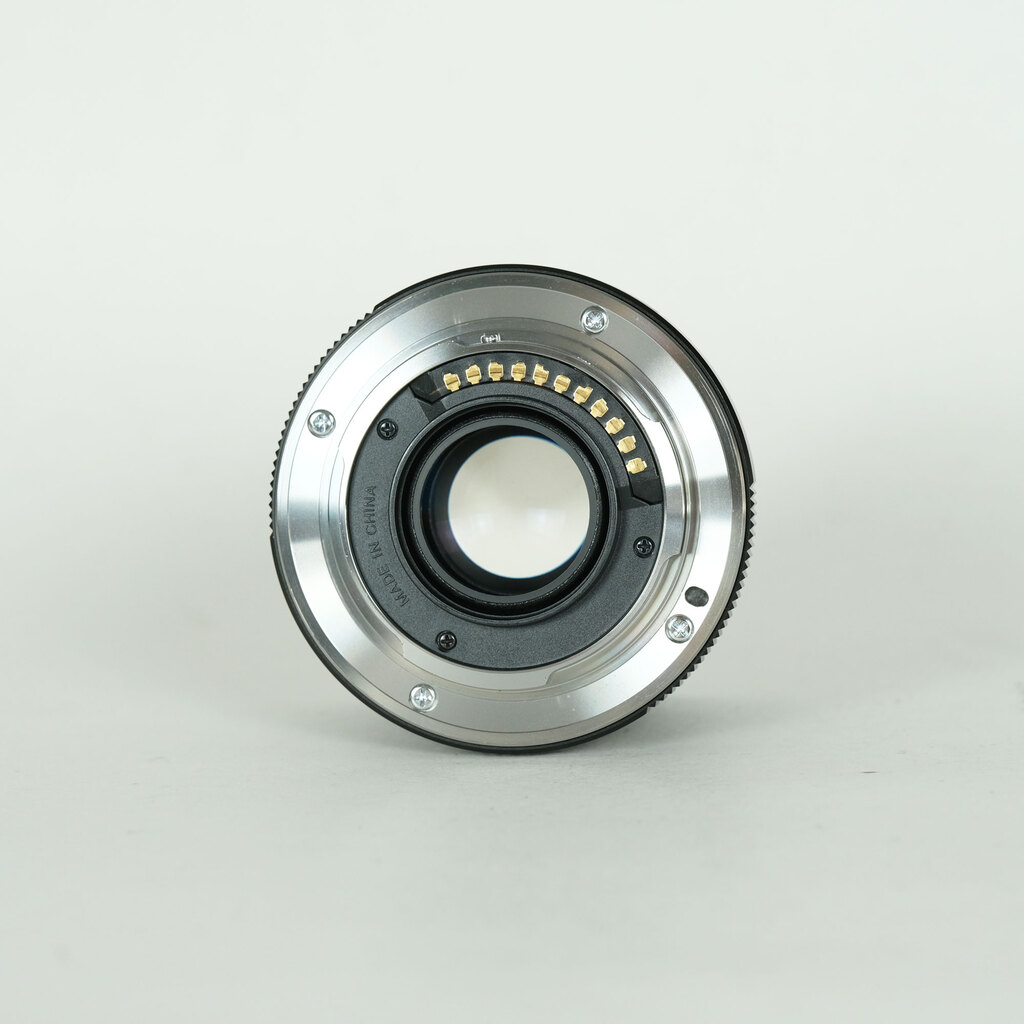 OLYMPUS M.ZUIKO DIGITAL ED 12mm F2.0 OLYMPUS M.ZUIKO DIGITAL ED 12mm F2.0