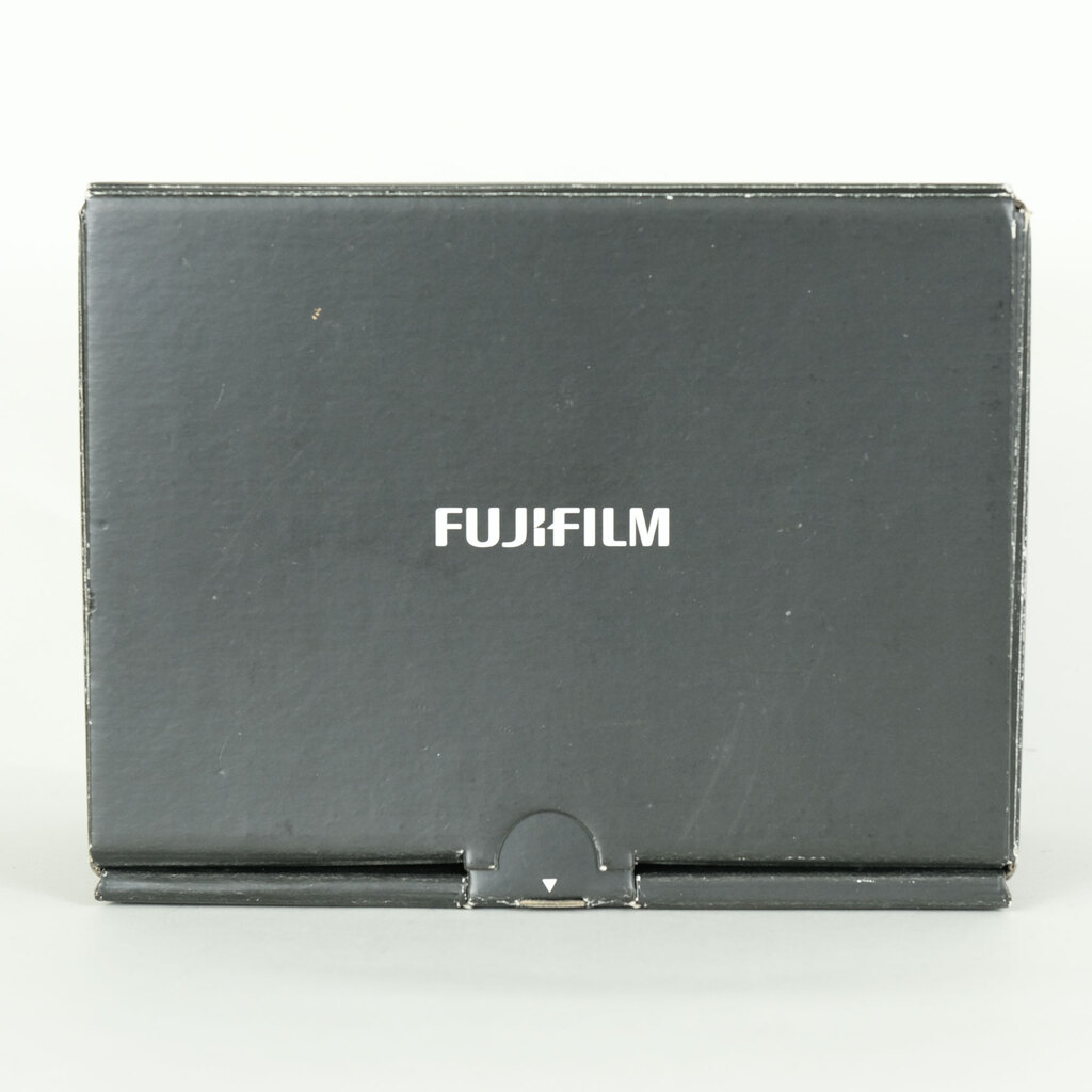 FUJIFILM XF18-55mmF2.8-4 R LM OIS