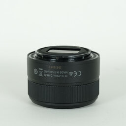 Nikon NIKKOR Z 40mm f/2 Nikon NIKKOR Z 40mm f/2