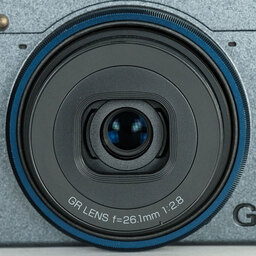 RICOH GR IIIx Urban Edition Special Limited Kit