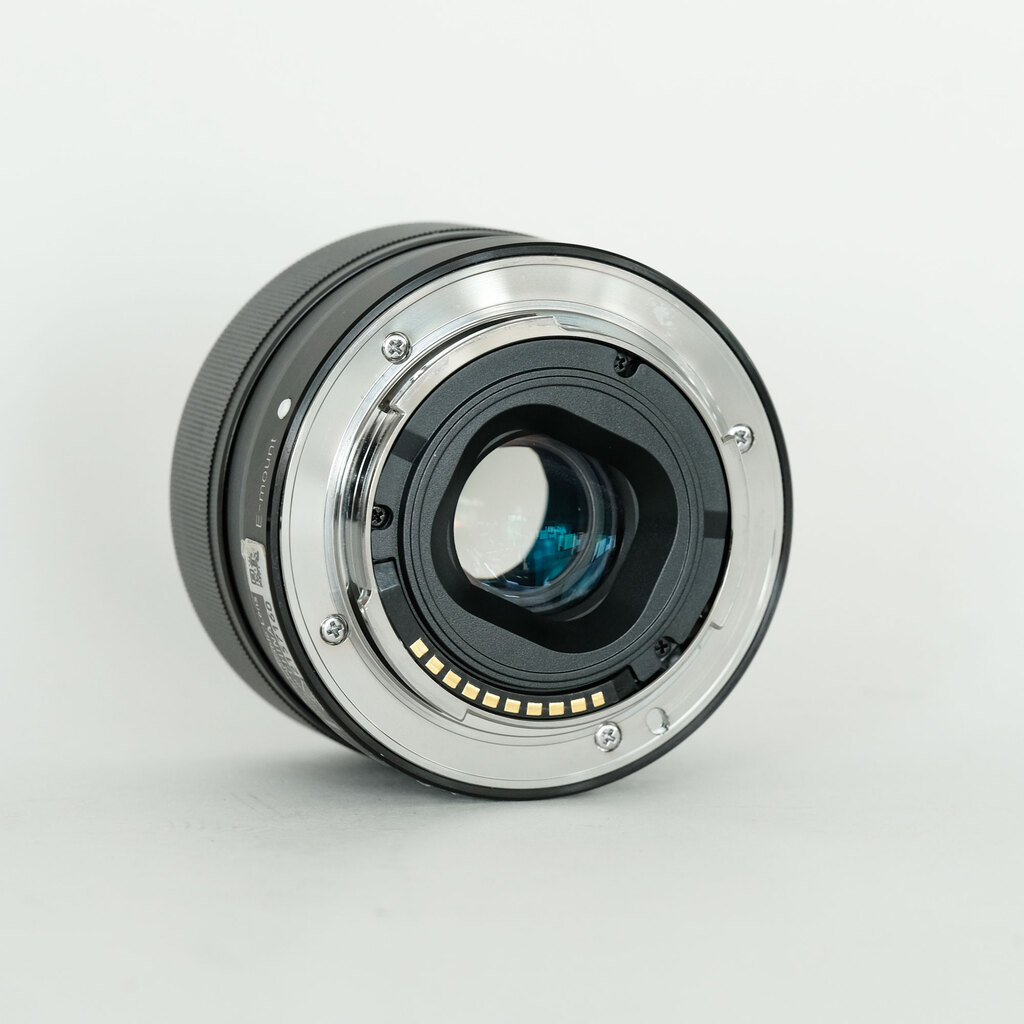 SONY E 35mm F1.8 OSS SEL35F18