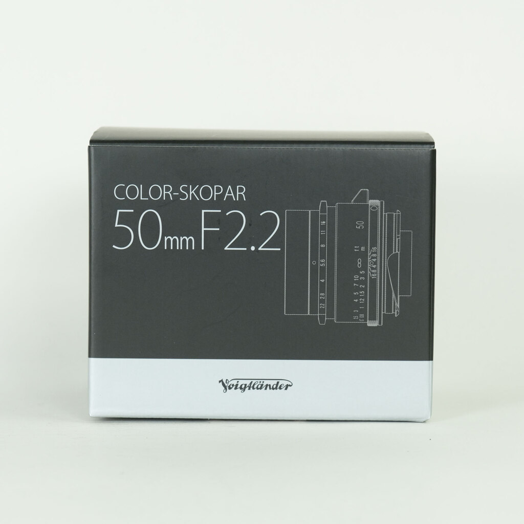 コシナ フォクトレンダー COLOR-SKOPAR 50mm F2.2 VM シルバー コシナ フォクトレンダー COLOR-SKOPAR 50mm F2.2 VM シルバー