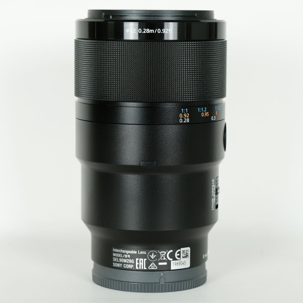 SONY FE 90mm F2.8 Macro G OSS SEL90M28G