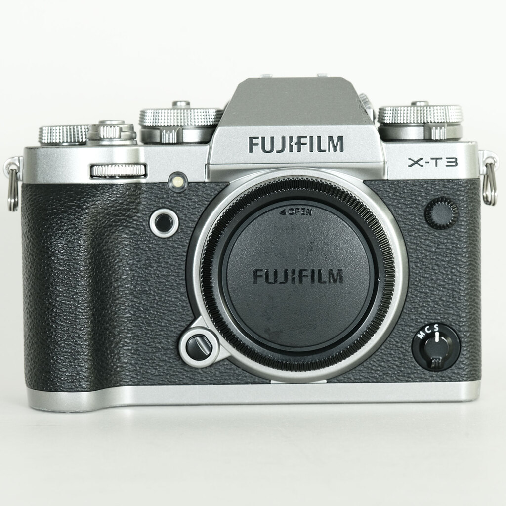 FUJIFILM X-T3