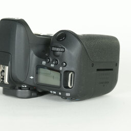 Canon EOS 9000D