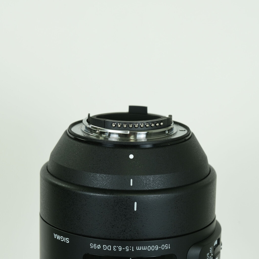 SIGMA Contemporary 150-600mm F5-6.3 DG 1.4xテレコンバーターキット (ニコンF用)