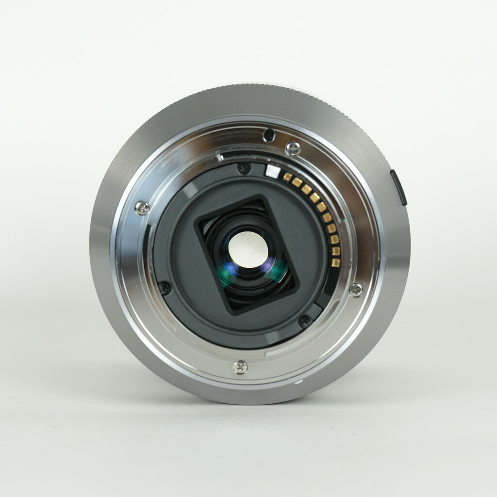 SONY E18-200mm F3.5-6.3 OSS SEL18200 SONY E18-200mm F3.5-6.3 OSS SEL18200