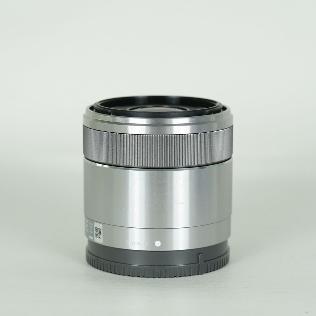 SONY E 30mm F3.5 Macro SEL30M35の出品 | ONE SCENE（ワンシーン）