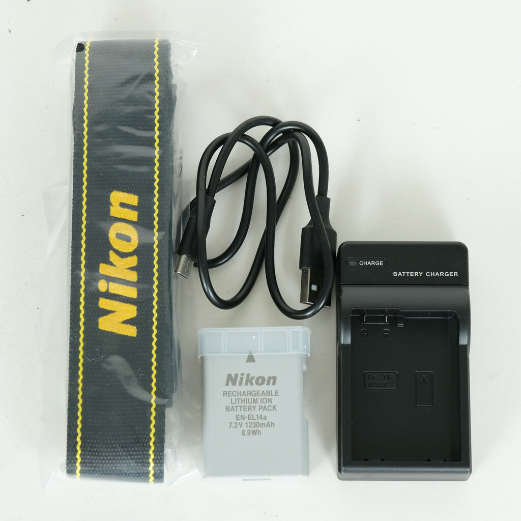 Nikon D5600 Nikon D5600