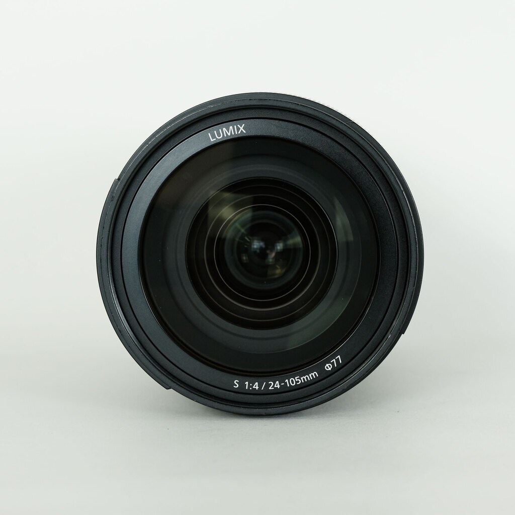 Panasonic LUMIX S 24-105mm F4 MACRO O.I.S.