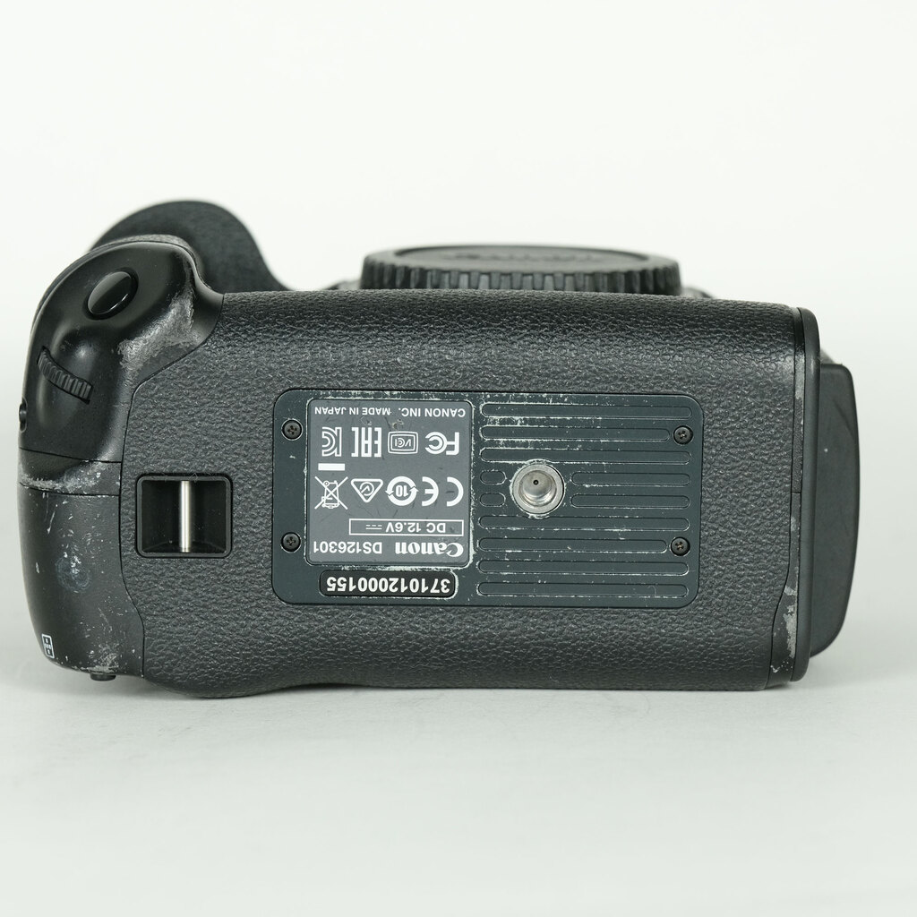 Canon EOS-1D X Canon EOS-1D X