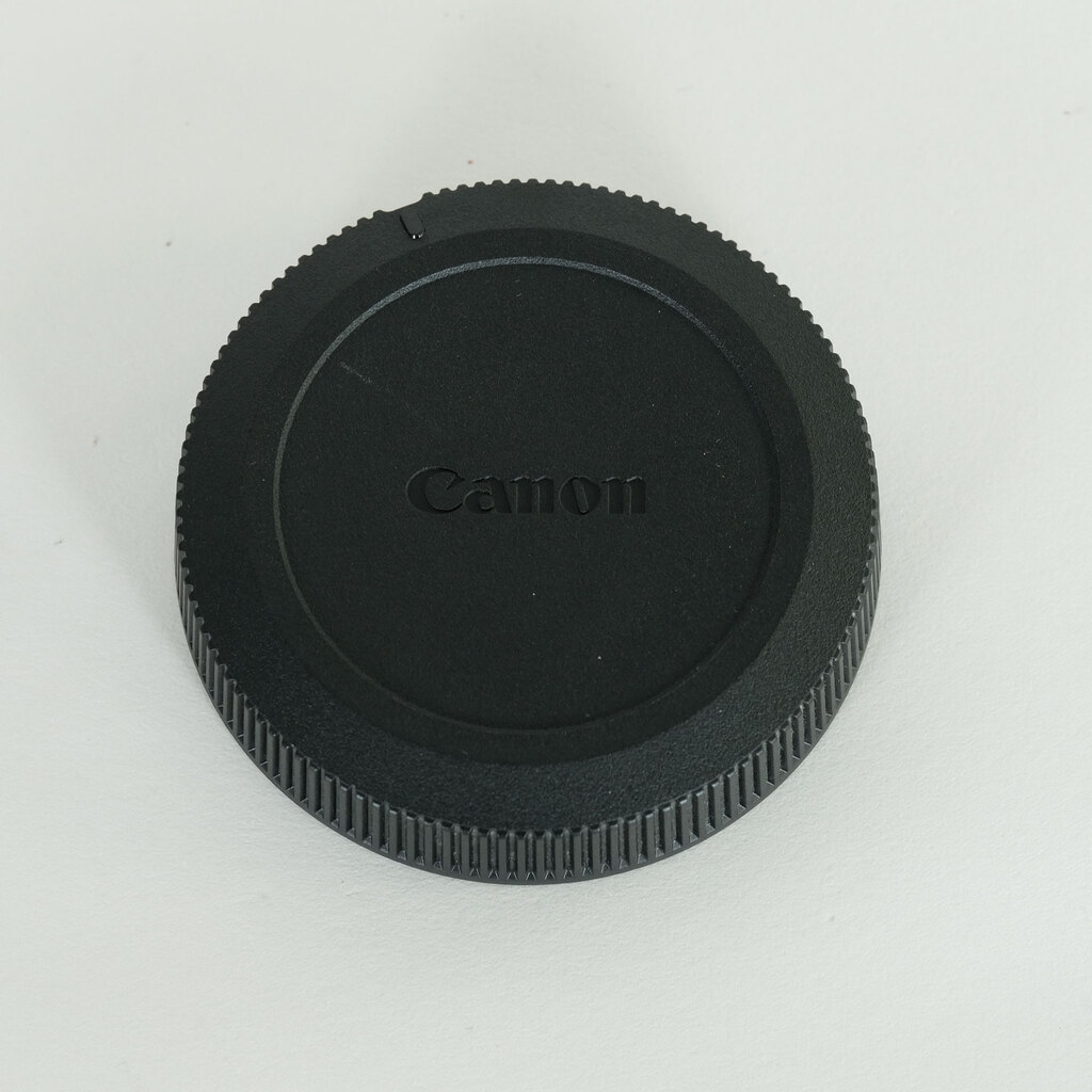 Canon RF50mm F1.8 STM