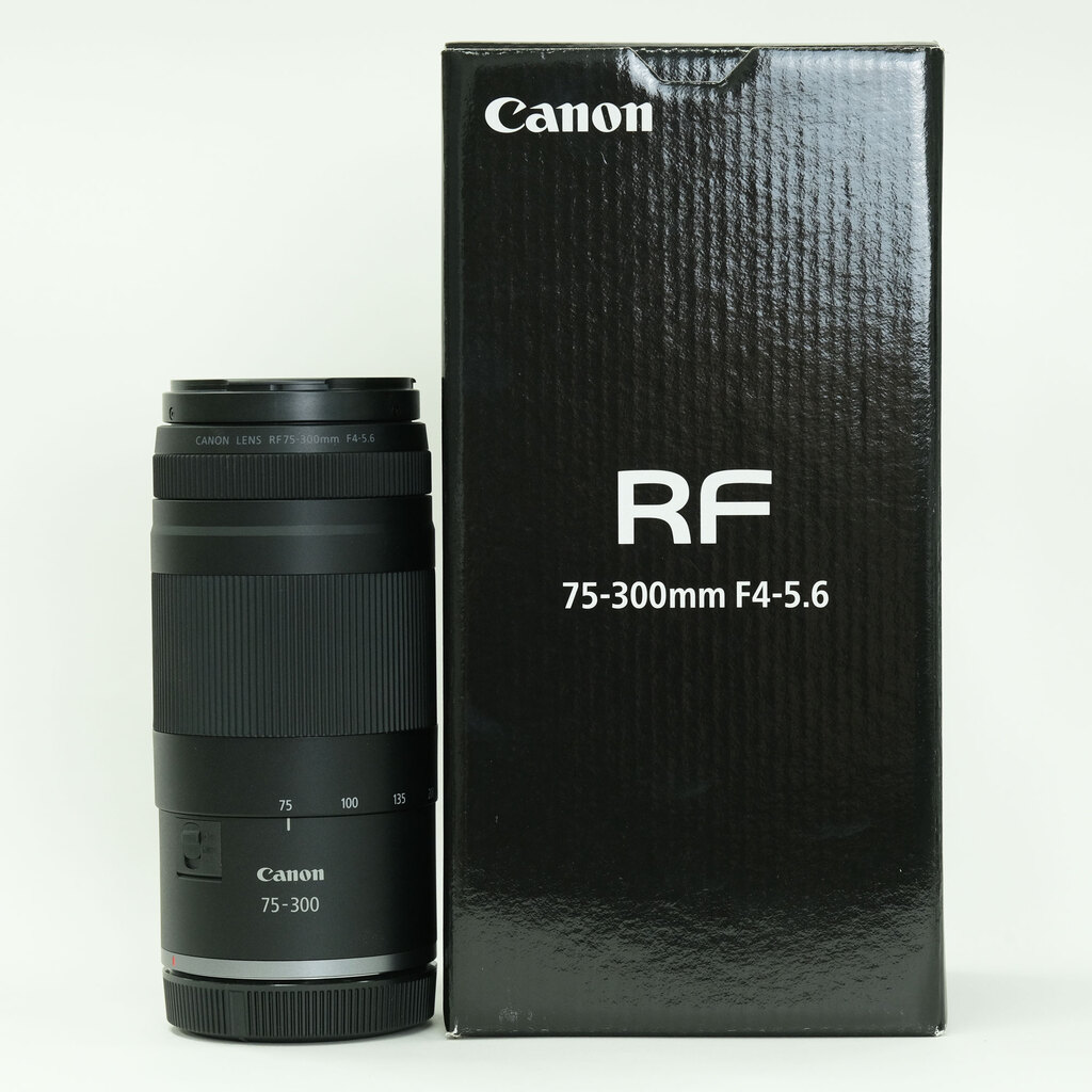 Canon RF75-300mm F4-5.6 Canon RF75-300mm F4-5.6