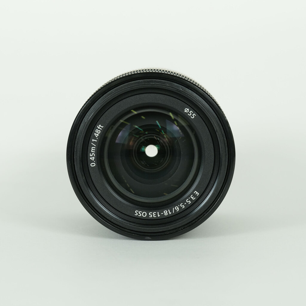 SONY E 18-135mm F3.5-5.6 OSS SEL18135の出品 | ONE SCENE（ワンシーン）