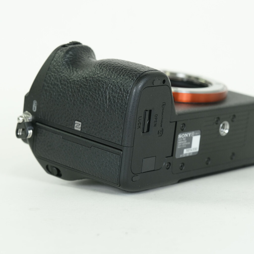 SONY α7 III（ILCE-7M3）