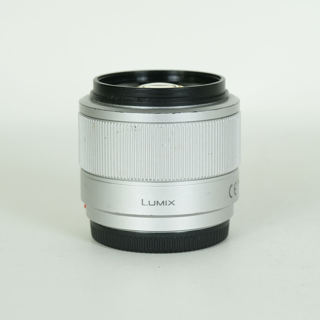 Panasonic LUMIX G 25mm F1.7 ASPH.