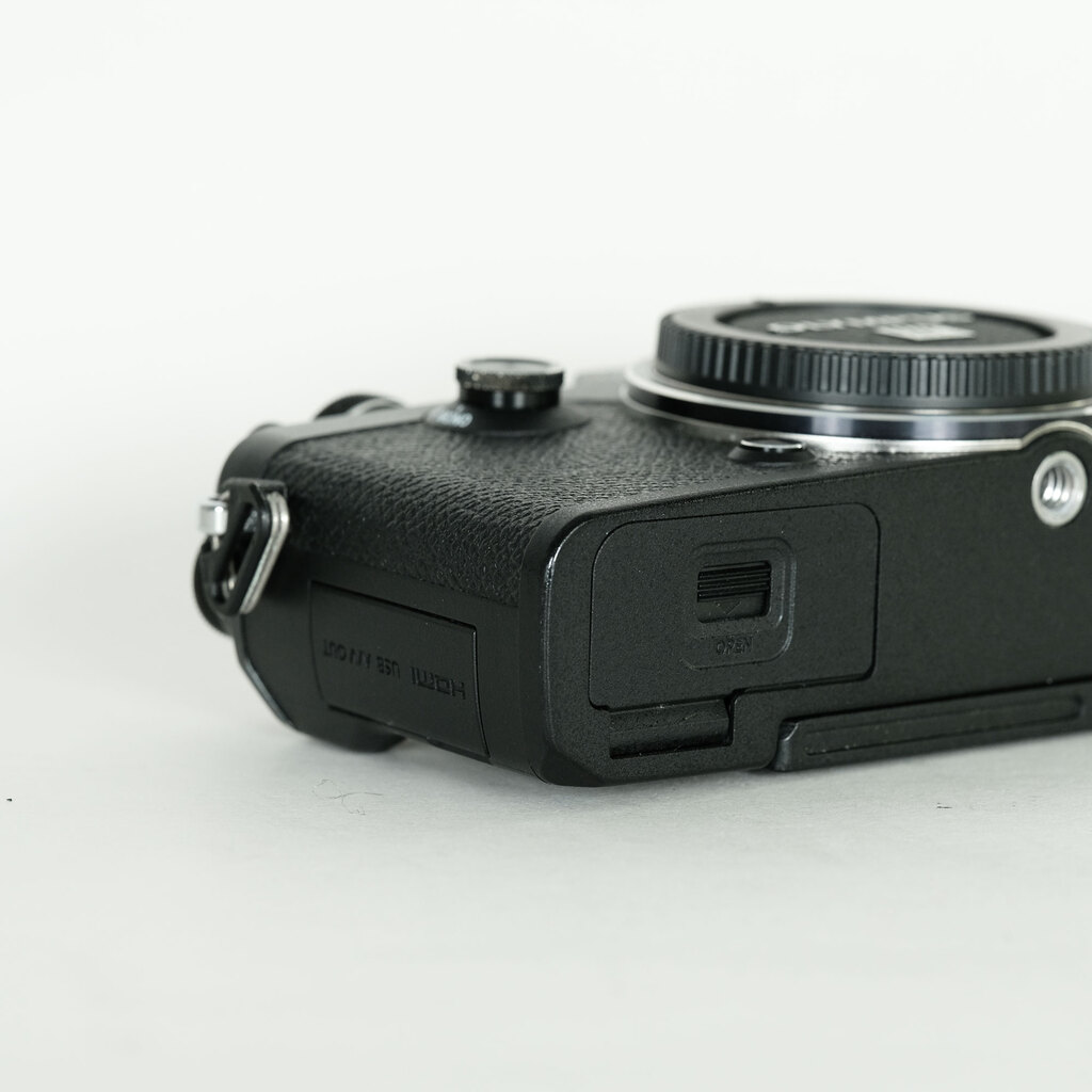 OLYMPUS PEN-F OLYMPUS PEN-F