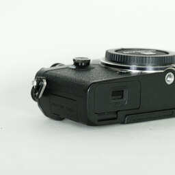 OLYMPUS PEN-F OLYMPUS PEN-F