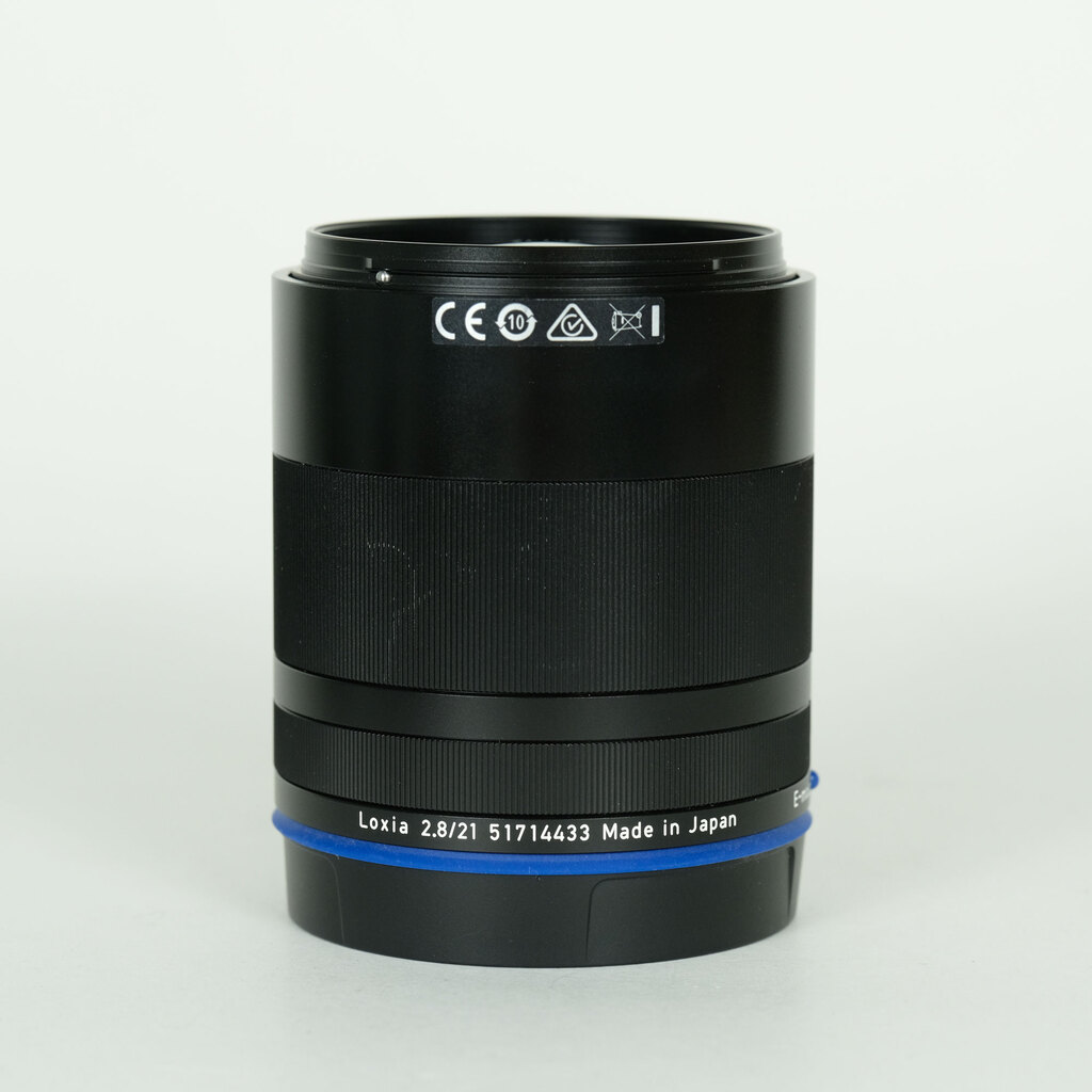Carl Zeiss Loxia 2.8/21 [�\�j�[E�p]