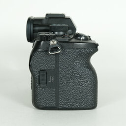 SONY α7 IV(ILCE-7M4) SONY α7 IV(ILCE-7M4)
