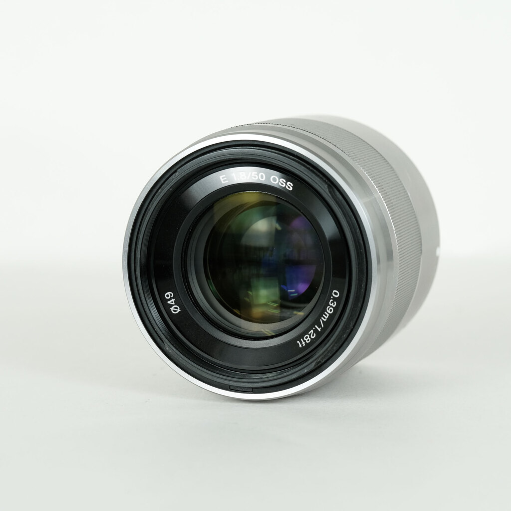 SONY E 50mm F1.8 OSS SEL50F18