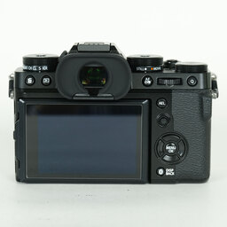 FUJIFILM X-T5