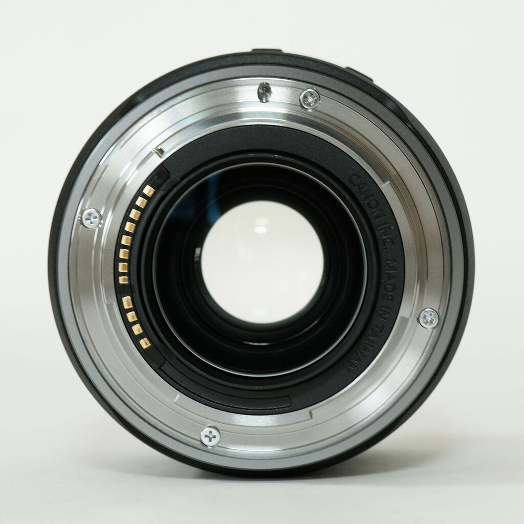 Canon RF35mm F1.8 MACRO IS STM