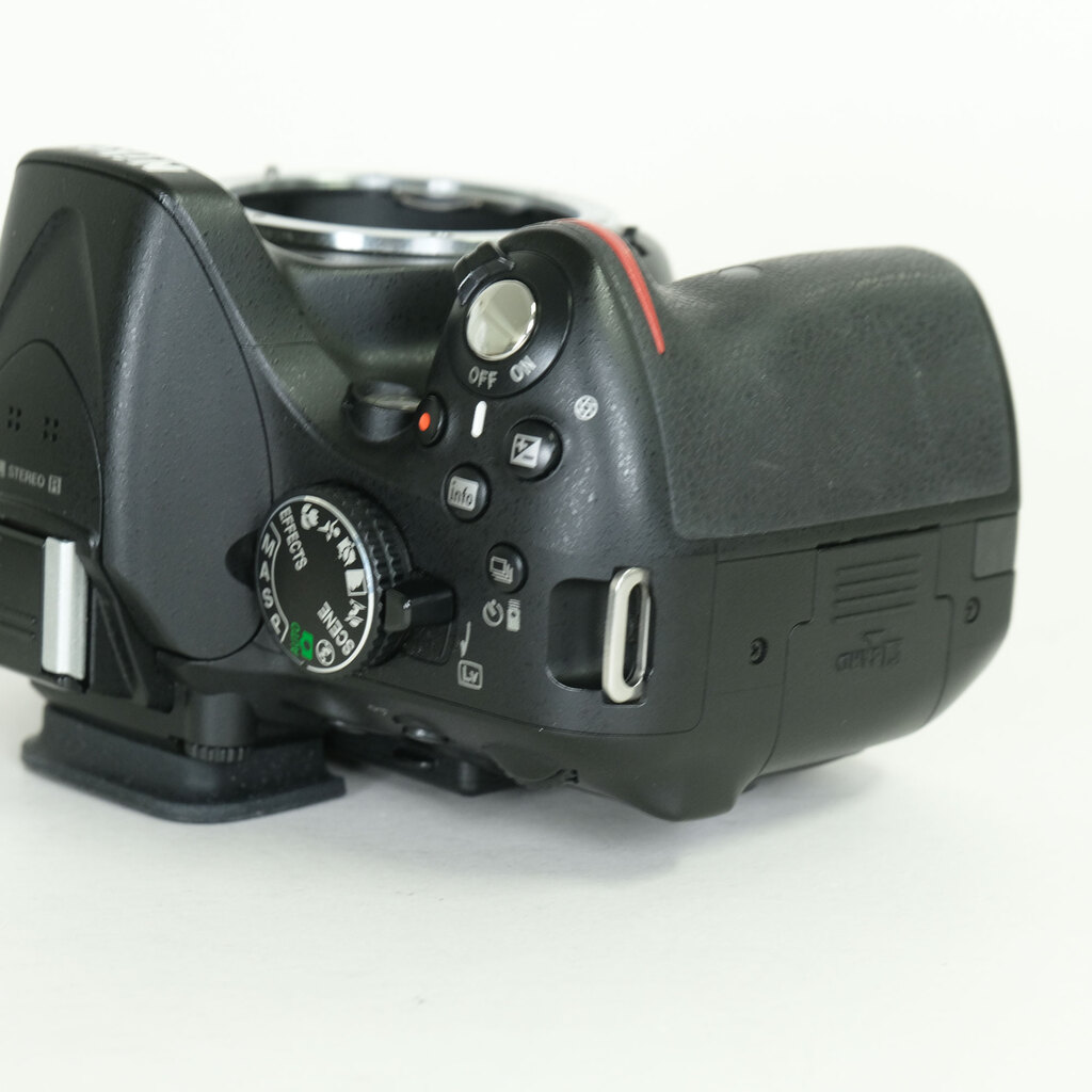 Nikon D5200 ボディ ブラック Nikon D5200 ボディ ブラック