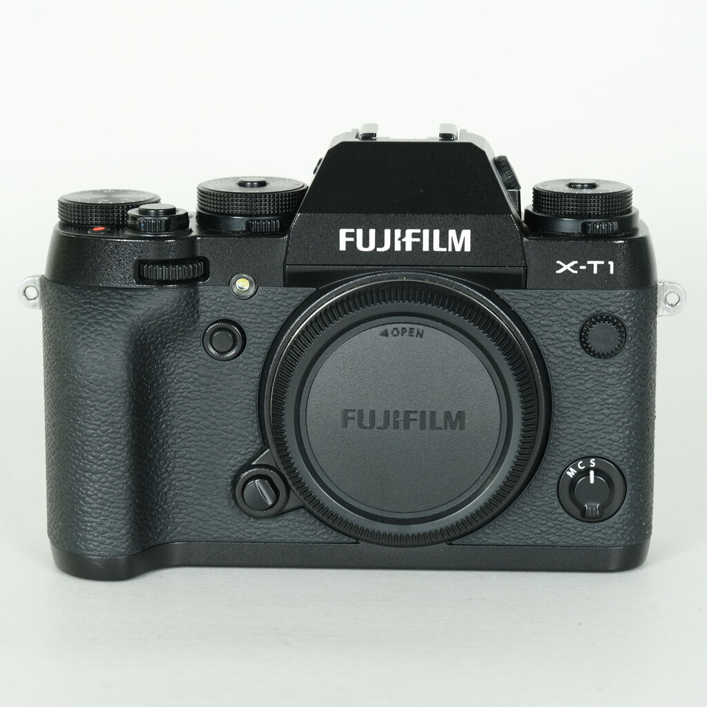 FUJIFILM X-T1 [�u���b�N]