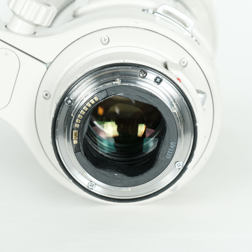 Canon EF300mm F2.8L IS USM